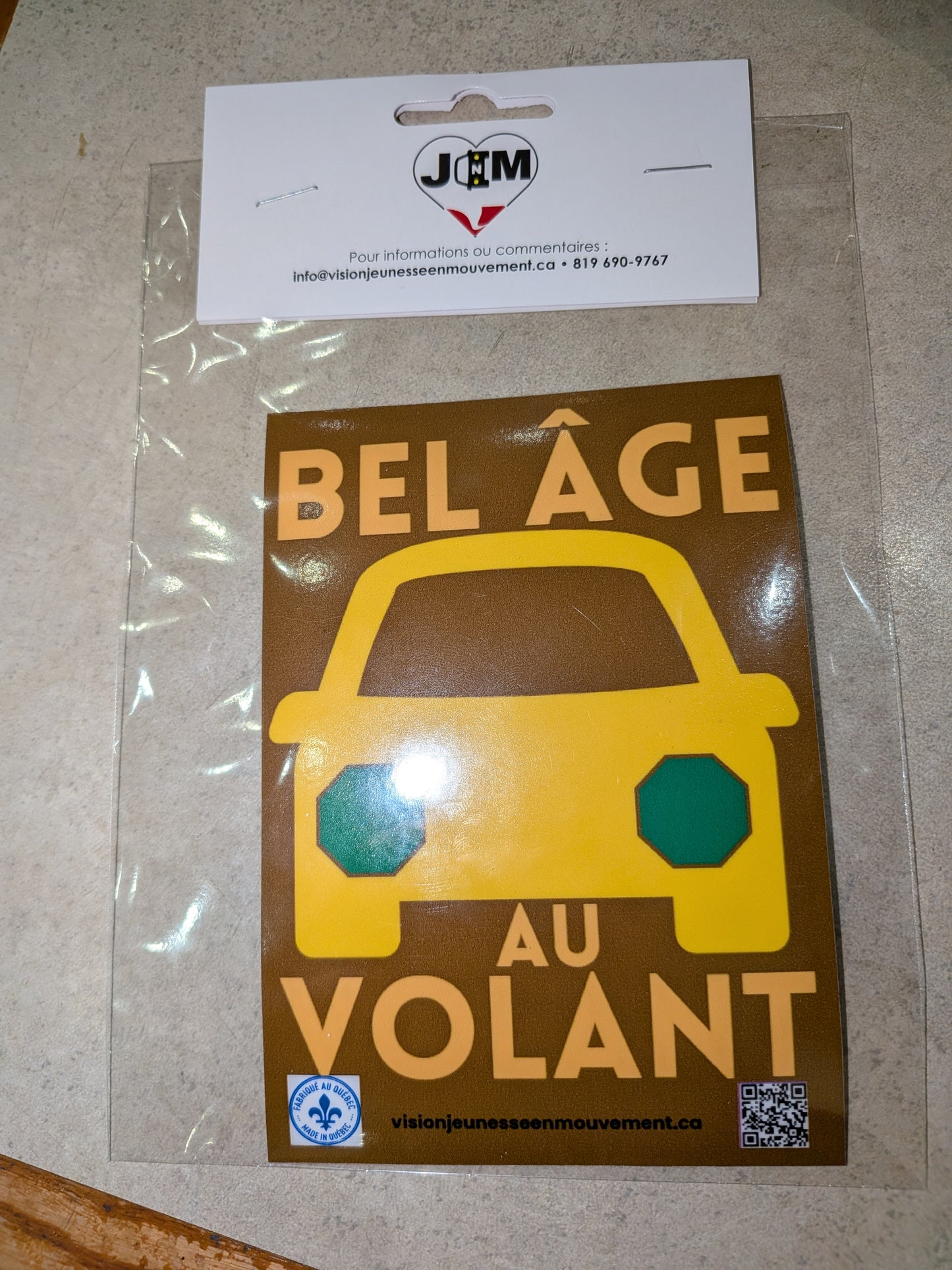 Aimant aîné au volant "bel âge"