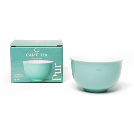 Tasse en porcelaine bleu antique Camellia sinensis Pur