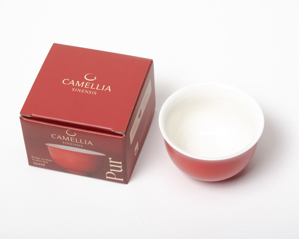 Tasse en porcelaine rouge écarlate Camellia sinensis Pur