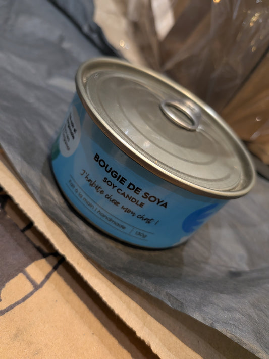 Bougie de soya J'habite chez mon chat - fait à la main thé noir et bergamote 130 g