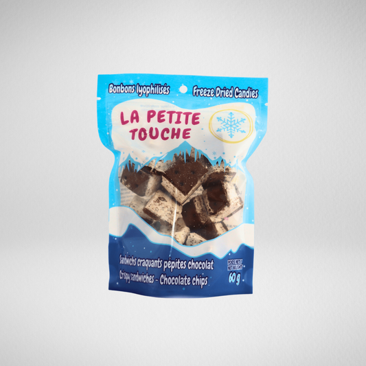 Sandwich à la crème glacée craquant aux pépites de chocolat - bonbon lyophilisé La petite touche