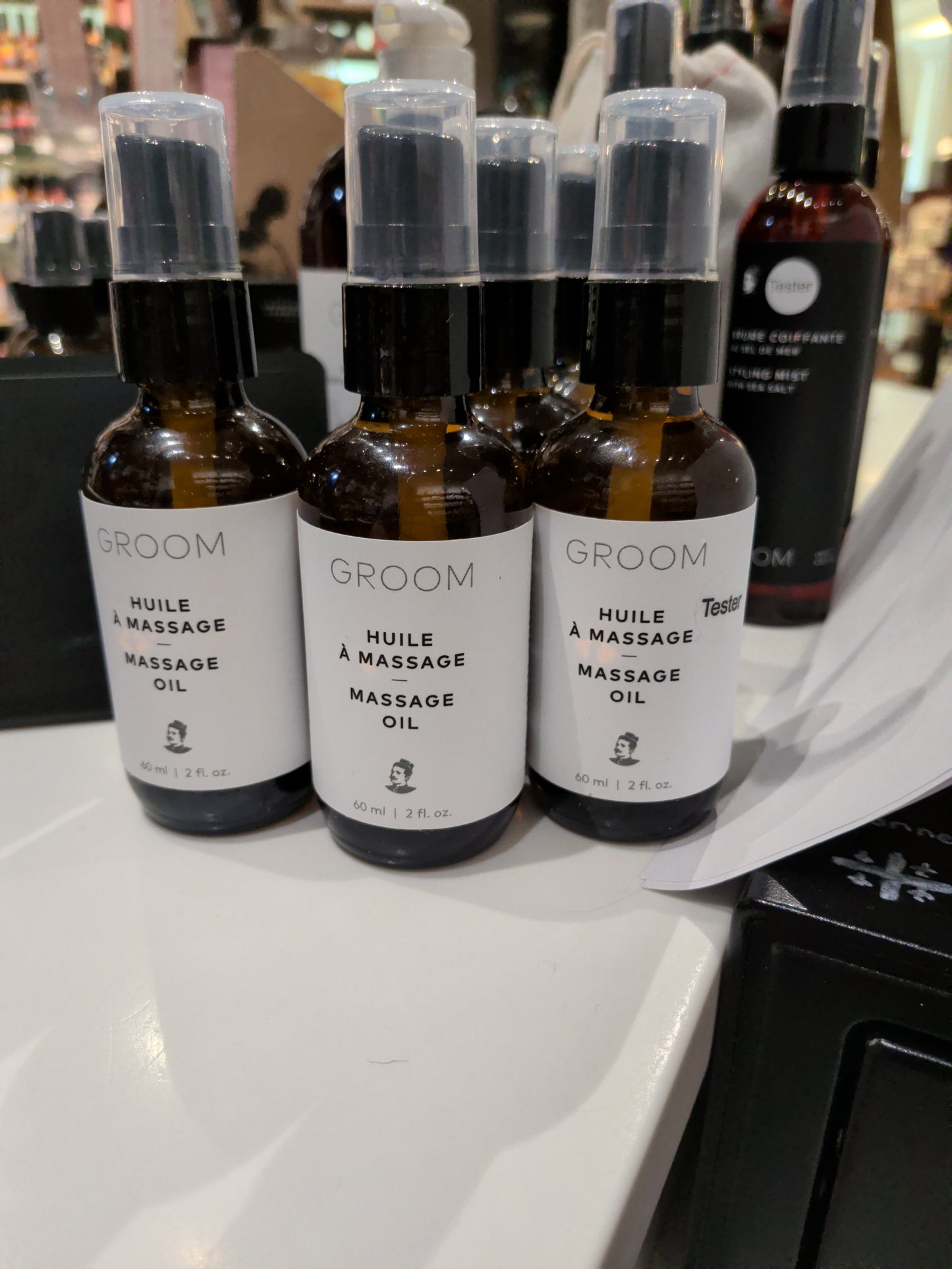 Groom - produit pour la barbe et la moustache + produits pour homme  (la disponibilité en boutique peut varier - au moins un de chaque en stock en date du 10 juin 2026 - n'hésitez pas à appeler avant de vous déplacer)