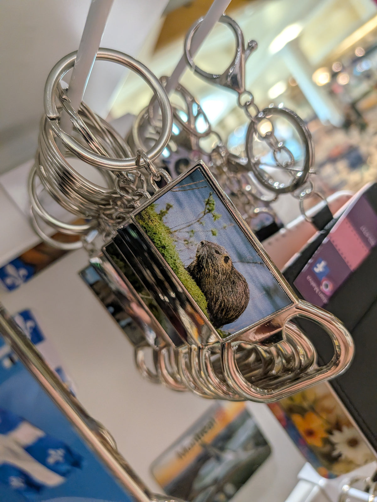 Porte-clé souvenir Québec/Canada (divers autres modèles sont disponibles en boutique)