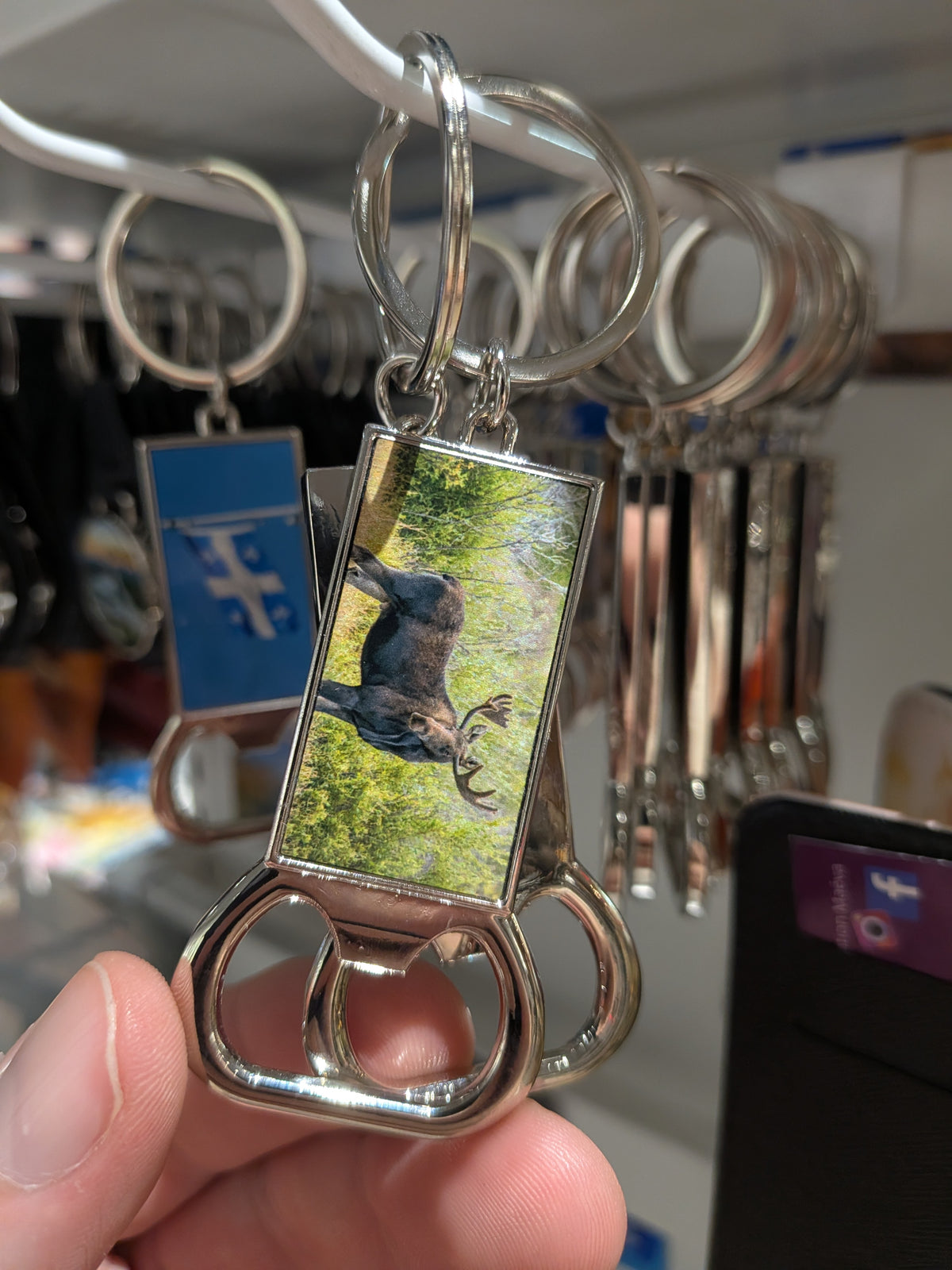 Porte-clé souvenir Québec/Canada (divers autres modèles sont disponibles en boutique)