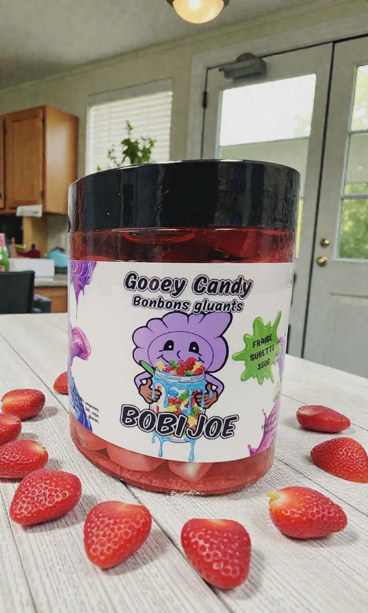 Gooey Candy - Bonbon gluant Fraise surette - 300 g - tel que vu sur Tik Tok